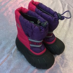 Sorel winter kids boots girls sz 9